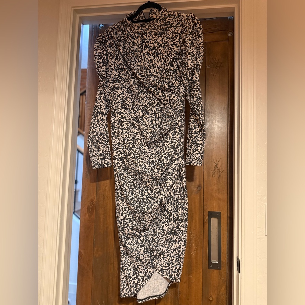 H&M Monochrome Long Sleeve Dress